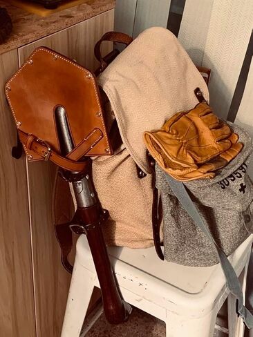 مجرفة OutShovel للتخييم A3 Wolf Warrior مجرفة بمقبض من الخشب الصلب، مجرفة حديقة جيولوجية، أداة ترسيخ مجرفة تكتيكية من الفولاذ الكربوني للطرق الوعرة والمشي لمسافات طويلة وحفر الأوساخ والرمل والطين والثلج in Kuwait
