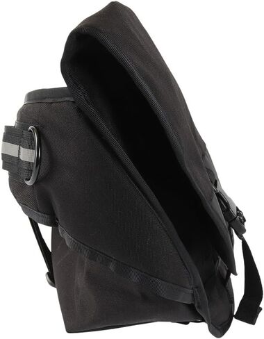 حقيبة Chrome Industries Citizen Messenger، حقيبة ظهر تمر بالجسم للنساء والرجال، حقيبة كمبيوتر محمول مقاس 15 بوصة، وإبزيم حزام الأمان الأيقوني، 24 لتر، أسود in Kuwait