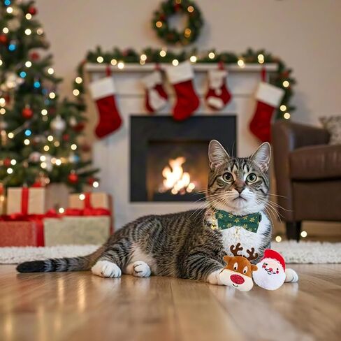 3 قطع من ألعاب القطط للكريسماس، ألعاب القطط القطيفة لعيد الميلاد، سانتا كلوز، شجرة رجل الثلج، ألعاب المضغ التفاعلية للقطط in Kuwait
