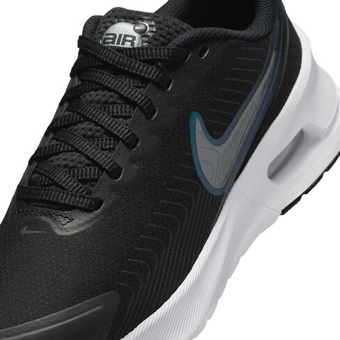 أحذية Nike Air Max Nuaxis النسائية (HF1233-105 ، Sanddrift/White/Grain) الحجم 8 in Saudi Arabia