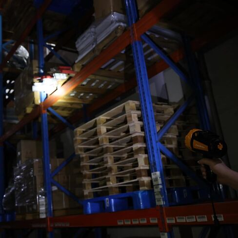 LED Everbrite LED قابلة لإعادة الشحن مصباح يدوي 1000 لومينات قابلة للضوء في الهواء الطلق in Saudi Arabia