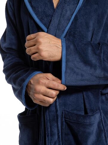 رداء SlumberMee رجالي من الصوف مع غطاء رأس فائق النعومة وطويل بطول كامل مع جيوب معطف منزلي فاخر in Kuwait