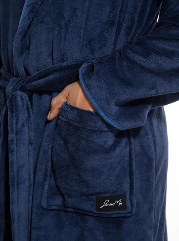 رداء SlumberMee رجالي من الصوف مع غطاء رأس فائق النعومة وطويل بطول كامل مع جيوب معطف منزلي فاخر in Kuwait