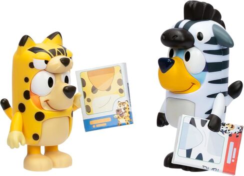 Bluey Figure 2 -Pack - Fairytale Pack ، 2.5 بوصة / 6.35 سم من الفلفل الحار في زيها الخارق والقطاع اللصوص الذي يرتدي قبعته ، إعادة إنشاء لحظات مفضلة من الحلقة - Fairytale in Saudi Arabia