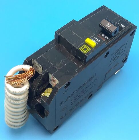1 Pc of New Circuit Breaker Square D QO230GFI QO230GFIC 30 Amp 2 Pole GFCI in Saudi Arabia