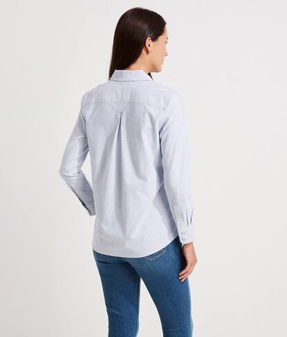 vineyard vines Women's Oxford Striped Chilmark Relaxed Button Down Shirt in Saudi Arabia
