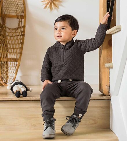 Burt's Bees Baby Baby Boys Tee ومجموعة قصيرة in Saudi Arabia