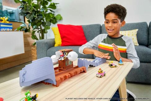 Hot Wheels Mario Kart Track Set Assortment 4 Different Tracks with Mario Kart 1:64 Scale Vehicles and Nemesis from Video Game Toy for Kids 3 Years and Older in Saudi Arabia