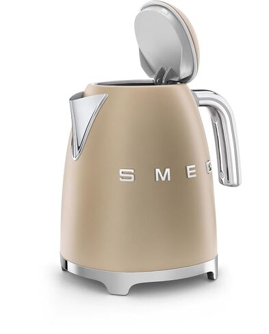 Smeg Electric Kettle Matte Champagne و 2-slice toster matte Champagne in Kuwait