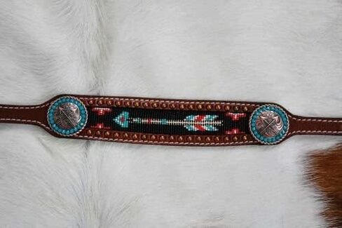 Showman Medium Oil Leather Wither Strap w/Arrow Beaded Design in Saudi Arabia