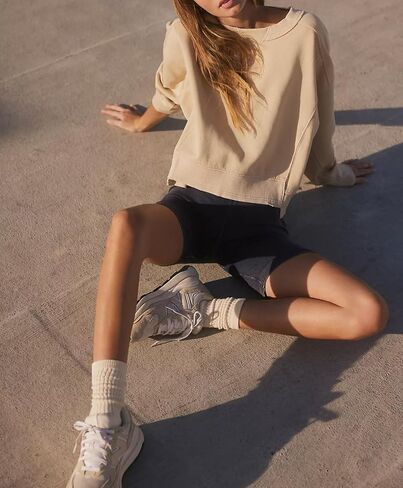 INFITTY Womens Fleece Crewneck Sweatshirts Long Sleeve Oversized Cropped Pullover Tops Fall Winter Fashion 2026 in Kuwait