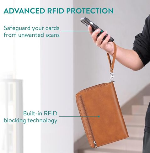 حامل جواز سفر عائلي من Navaris - محفظة سفر ذات سعة كبيرة مع حماية RFID - منظم مستندات من الجلد المقلد الفاخر للمسافرين في العطلات - بني in Saudi Arabia