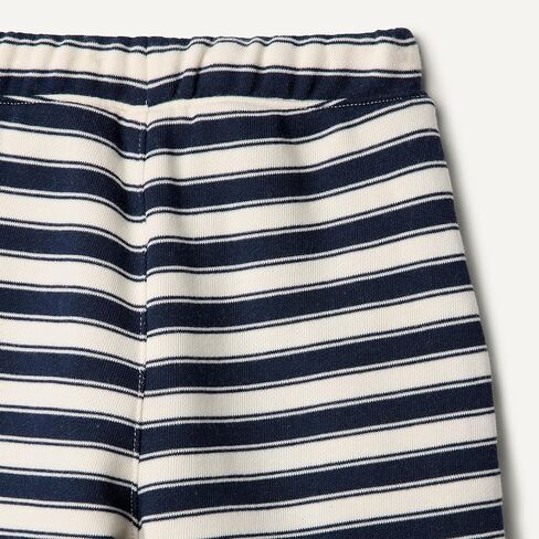 Amazon Essentials X Sofia Grainge Toddlers and Baby Boys 'Prow On Knit Shorts ، حزمة 2 in Kuwait