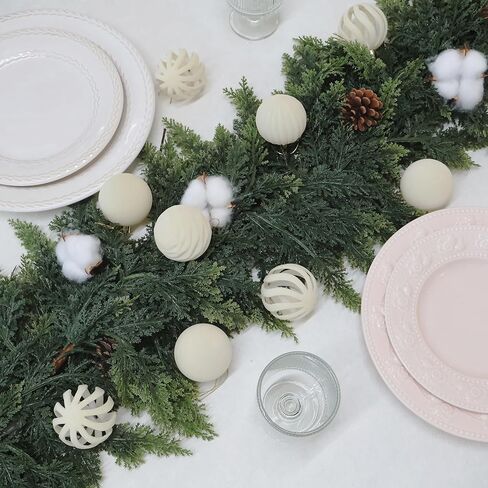 Senjie 12pcs كرات عيد الميلاد المخملية توافد شجرة عيد الميلاد 3.15 بوصة زخارف الكرات البلاستيكية الكريمة الزخارف الشنق in Kuwait