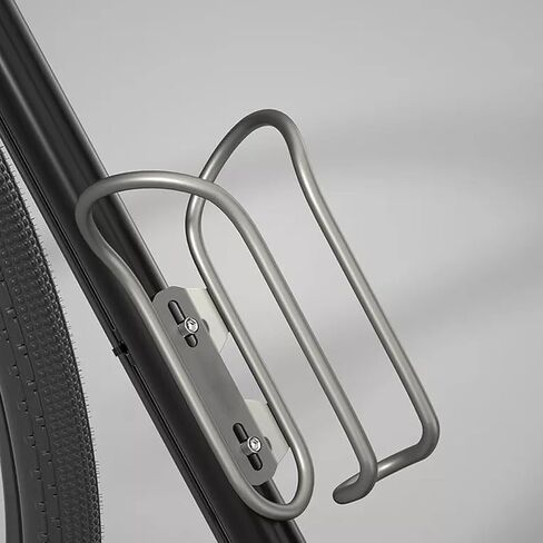 Titanium Bike Water Bottle Cages, 2-Pack, Lightweight and Durable Alloy Holder for MTB and Road Bicycles - Silver in Kuwait