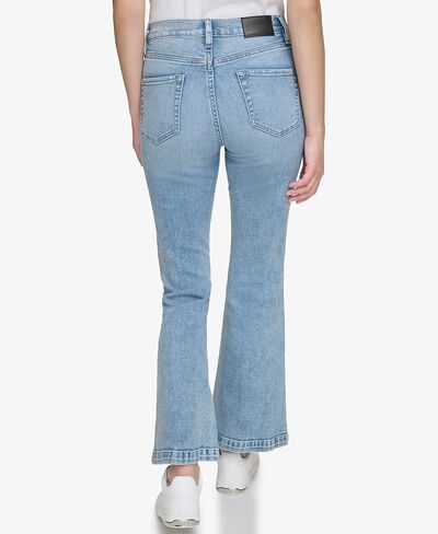 بنطلون جينز محصول مستقيم للسيدات in Kuwait