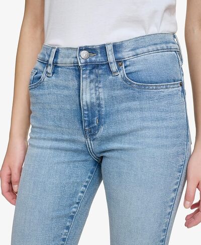 بنطلون جينز محصول مستقيم للسيدات in Kuwait