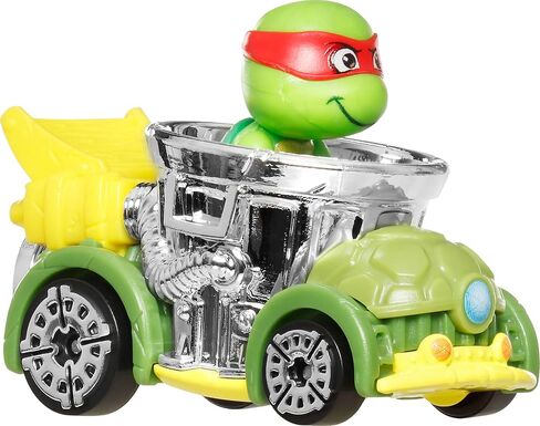 Hot Wheels Racerverse ، مجموعة من 4 سيارات تموت 1:64 سيارات الألعاب المحسنة للقيادة على المسارات مع شخصيات ثقافة البوب ​​كسائقين in Kuwait