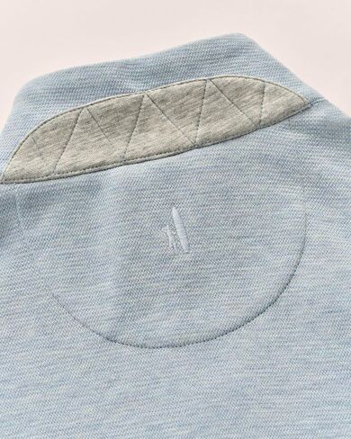 Johnnie-O Hanks Lightweight Sly 1/4 Zip Pullover in Kuwait