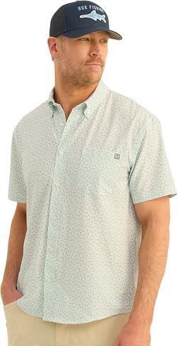 Huk Men Pattern Kona Pattern Short Sleeve Fishing Button Down Down Sirt in Kuwait