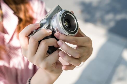 TTARTISAN AF 23mm f1.8 APS-C Frame Lens for Fuji X Mount Cameras for Fujifilm XS10 X-E4 X-T10 X-T20 X-T3 X-T4 X-T100 X-T200 X-T30 X-Pro1 X-Pro2 X-Pro3 X-E1-Black in Kuwait