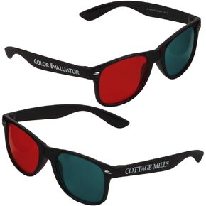 Color Evaluator II – Red & Green Viewing Filter Set – Color value finder / gray scale contrast evaluator. Get the right color mix for your project!
