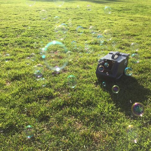 منتجات ADJ Bubbletron Go DJ آلة فقاعات محمولة تعمل بالبطارية وجهاز تحكم عن بعد وسائل فقاعات سعة 1 جالون in Kuwait