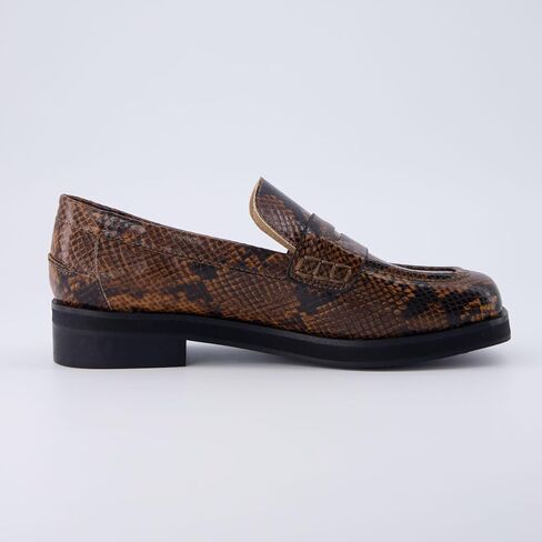 حذاء Charade Penny Loafer للسيدات من CUSHIONAIRE + إسفنج يحتفظ بالشكل، متوفر بعرض واسع in Saudi Arabia