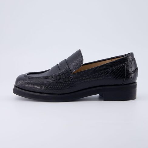 حذاء Charade Penny Loafer للسيدات من CUSHIONAIRE + إسفنج يحتفظ بالشكل، متوفر بعرض واسع in Kuwait
