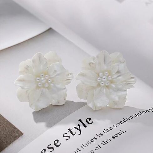 White Flower Pearl Crystal Stud Earrings Statement for Women, Dainty Simple Shell Floral Beaded Pearls Zirconia Earring Boho Party Birthday Jewelry Gifts in Saudi Arabia