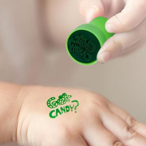 ArtCreativity Bulk Halloween Stampers for Kids - Set of 100 Halloween Stamps - Assorted Trick or Treat Stamper Designs for Halloween - Non-Candy Halloween Trinkets for Kids 3 4 5 6 7+ in Kuwait