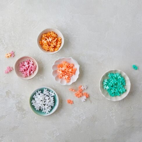 PLUS PLUS 240 Piece Interlocking Building Blocks for Kids, Open Ended Connecting Toys, STEM Bin Mini Manipulatives - Basic Mix Play Tube & Baseplate in Kuwait