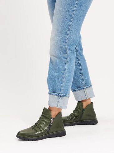 Miz Mooz Dianne Women's Comfort Boot in Saudi Arabia