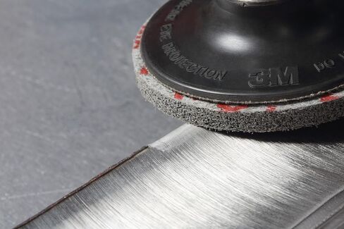 عجلة Cubitron Scotch-Brite Deburr and Finish PRO الموحدة، 3 بوصة × 1/4 بوصة × 1/4 بوصة 6C MED+، 40 لكل علبة in Kuwait