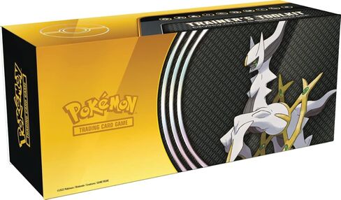 Pokemon TCG: مجموعة أدوات المدرب 2023 - 4 حزم وعروض ترويجية وملحقات in Saudi Arabia