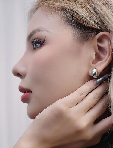 FAN&LOUIS Gold Clip On Earrings,14K Gold Plated Chunky Gold Small Huggie Hoops Clip-On Earrings for Women Trendy Non-Pierced Ears Lightweight Teen 2025 in Kuwait