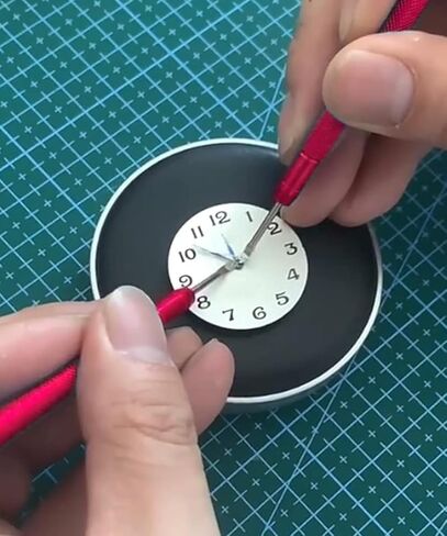 شاهد مجموعة أدوات إصلاح اليدين مع الإزالة وضغط أدوات ، Watchmaker Watch Hand Presto Presser Presster Puller Plunger Plunger ، أدوات إعداد اليد على Wristwatch in Saudi Arabia