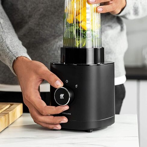Zwilling Enfinigy Personal Blender ، Piranha Teeth Cross Blade for Ultimate Blending ، Strushies ، Shakes and أكثر ، كوب سفر مقاومًا 20 Fl Oz مع غطاء ، BPA مجاني ، أبيض in Kuwait