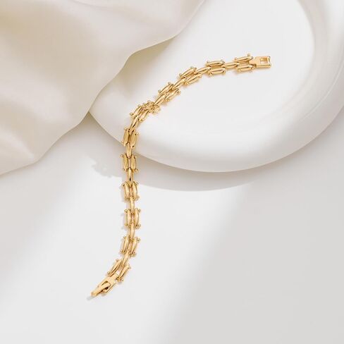Ocean Charm Bracelet for Women -14K Gold Plated Bracelet Anklet with Shell, Starfish, Turtle Pendant Boho Charms for Summer Beach in Saudi Arabia