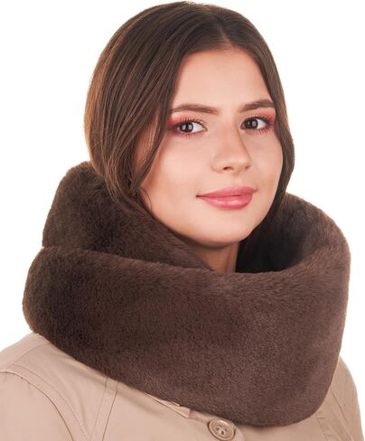 Futrzane Modern Snood - Faux Fur Infinity Scarf for Women - Soft Winter Cowl in Kuwait