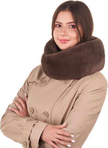 Futrzane Modern Snood - Faux Fur Infinity Scarf for Women - Soft Winter Cowl in Kuwait