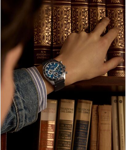 Timex Waterbury التقليدي كرونوغراف 41 مم حزام جلدي الساعة Tw2y18600 in Saudi Arabia