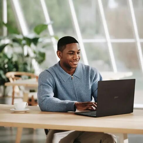 LG Gram 16 Ultra-Portable Laptop, 16" WQXGA Touchscreen Business Laptop, Intel Evo Edition Ultra 7-155H, Intel ARC Graphics, 32 GB RAM, 2 TB SSD, Office Pro 2024 Lifetime License & Win11 Pro, Mouse in Kuwait