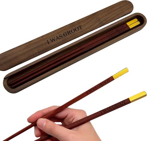 Walnut Chopsticks Reusable Engraved With Personalized Names Classic or Japanese Chinese Style Wood Chopsticks Dinnerware Utensils Wedding Birthday Gift in Kuwait