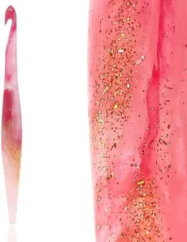 Furls Crochet Hook, Borealis Streamline Galaxy, Crochet Hooks 7" (4.00mm G) in Kuwait