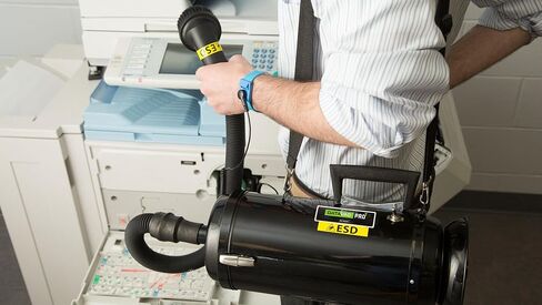 Metro Vacuum DV3ESD1 DataVac/3 ESD Anti-Static 1.7-HP Vacuum/Blower with Hepa Filter, Black in Saudi Arabia