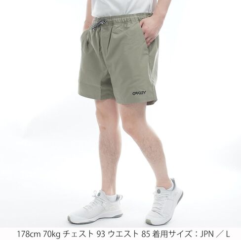 Oakley Men Men Standard Beach Volley 16 "Beachshort ، Frost in Kuwait
