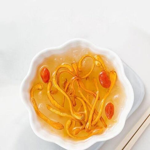 سيفانغدا كورديسيبس زهرة 虫草花/فطر كورديسيبس المجفف ميليتاريس/تشونغ كاو هوا/رأس المسام أورديسيبس ميليتاريس/الشرانق الذهبية كورديسيبس (500 جرام (1.1 رطل)) in Saudi Arabia