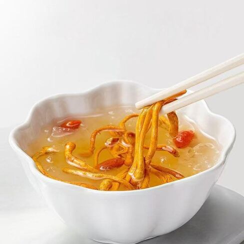 سيفانغدا كورديسيبس زهرة 虫草花/فطر كورديسيبس المجفف ميليتاريس/تشونغ كاو هوا/رأس المسام أورديسيبس ميليتاريس/الشرانق الذهبية كورديسيبس (500 جرام (1.1 رطل)) in Saudi Arabia