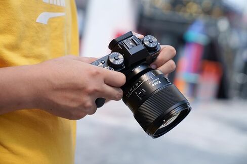Kase 85mm F1.4 AF Lens Magnetic Front Ring تقبل الثورة والثورة بالإضافة إلى المرشحات المغناطيسية (متوافقة مع Nikon Z) in Saudi Arabia
